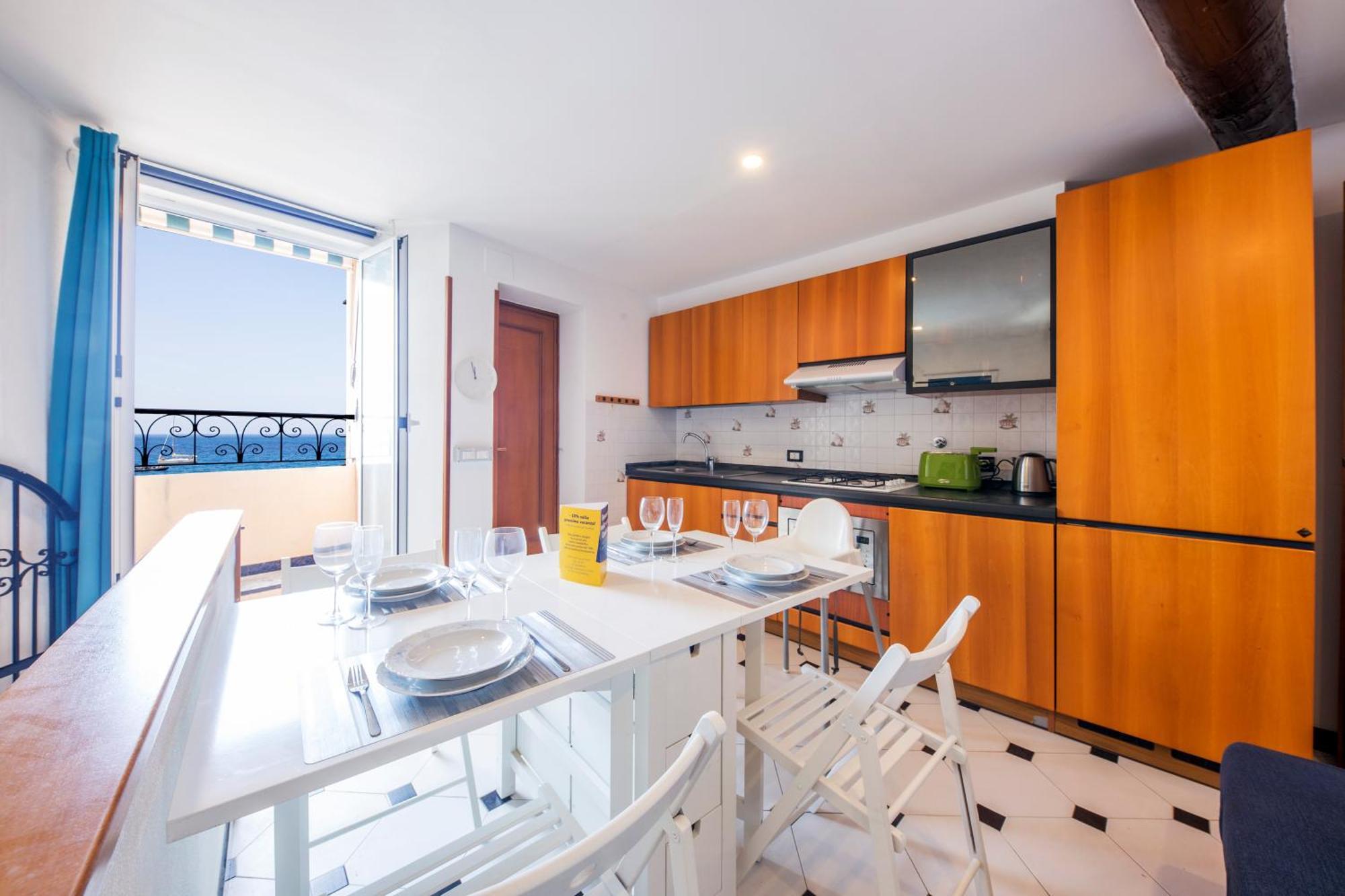 Casaviva Family Beachfront House In Camogli Extérieur photo