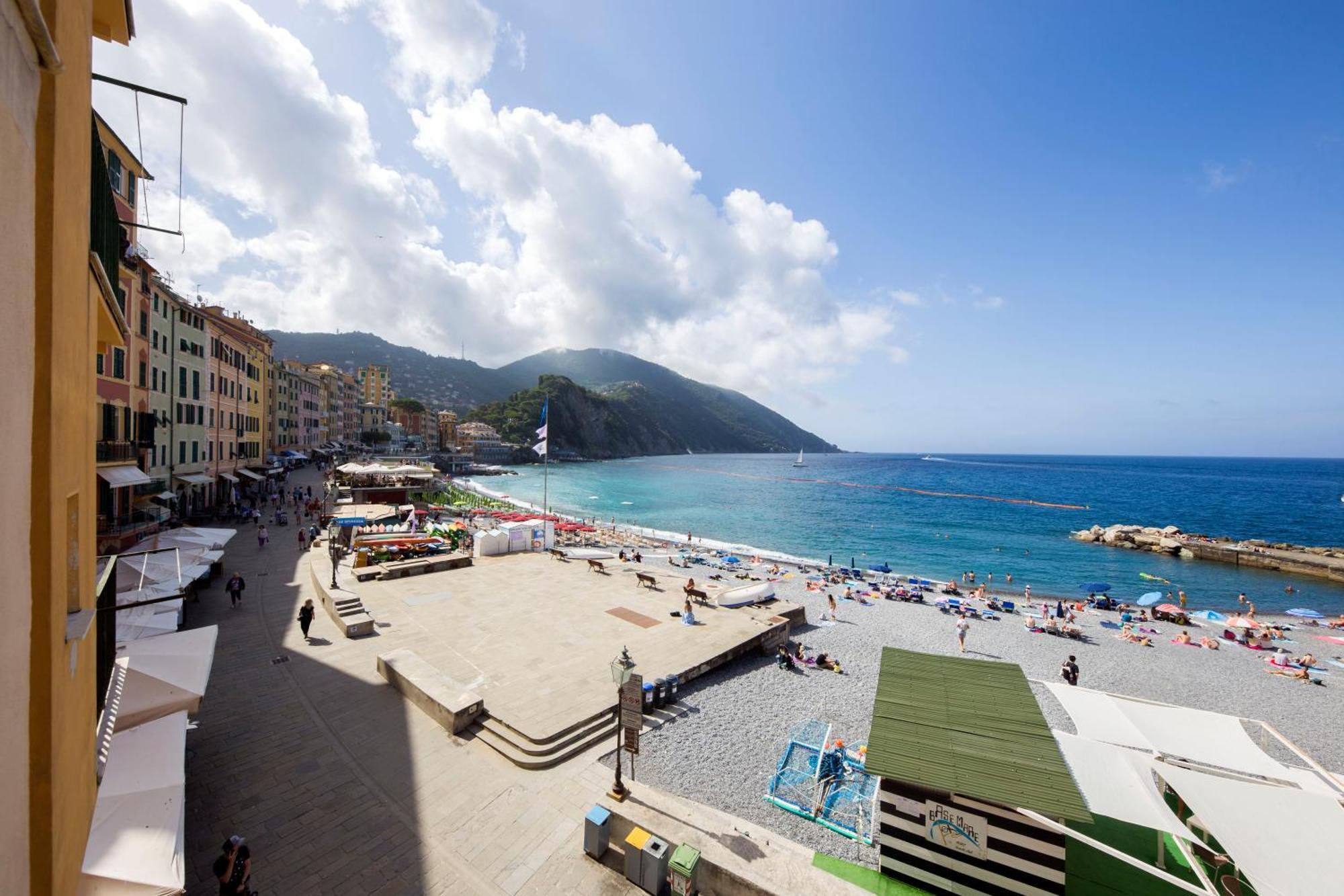 Casaviva Family Beachfront House In Camogli Extérieur photo